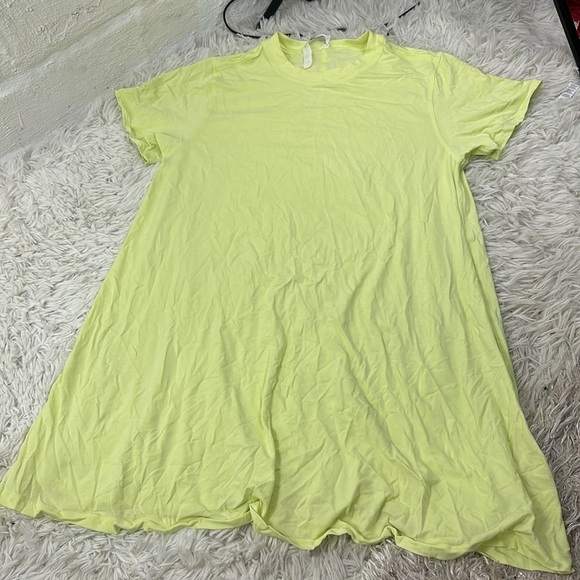 Lululemon All Yours Tee Dress Lemon Vibe - Picture 1 of 6